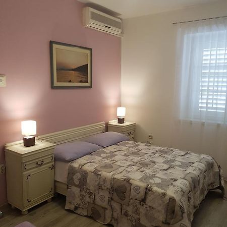 Apartments Kurtic Makarska Esterno foto