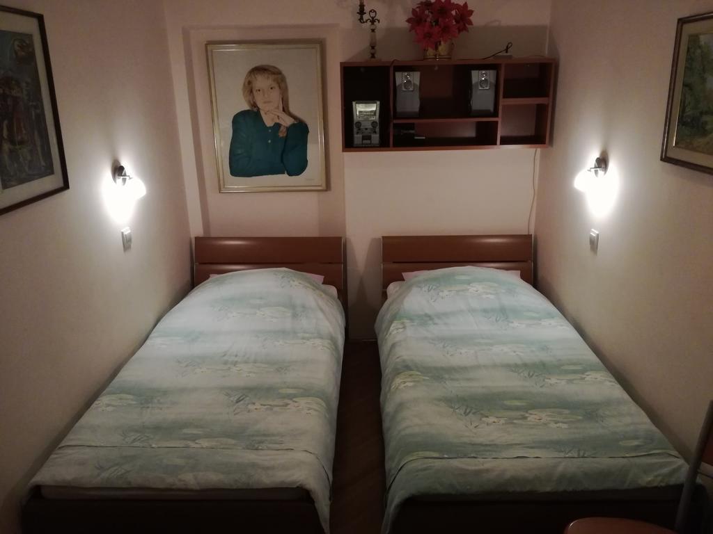 Apartments Kurtic Makarska Esterno foto